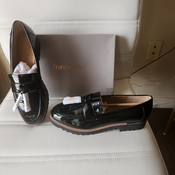 Franco Sarto Black Patent Loafers - Picture 1 of 4